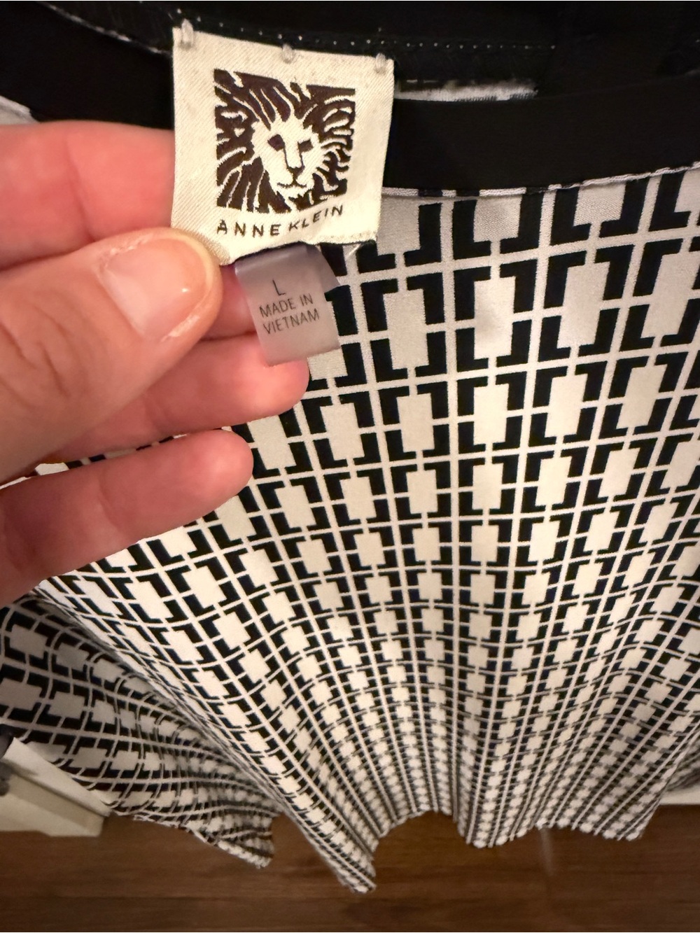 Anne Klein Black and White Grid Short Sleeve Tee - Picture 3 of 3